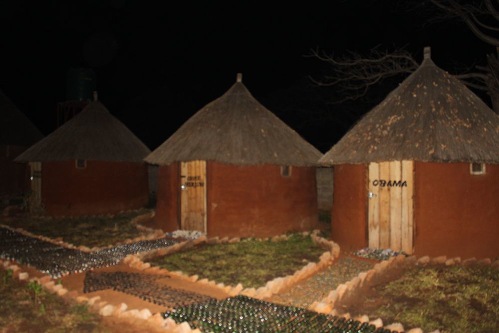 Zinga Backpackers Hotel Livingstone Exterior photo